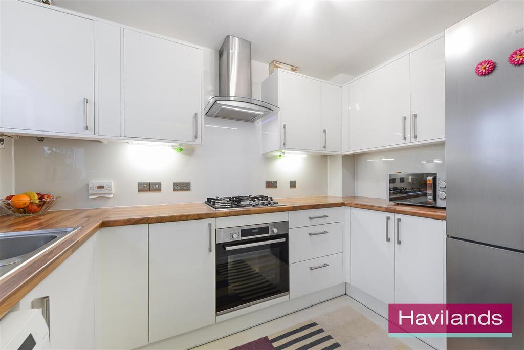 Bayliss Close-5.jpg