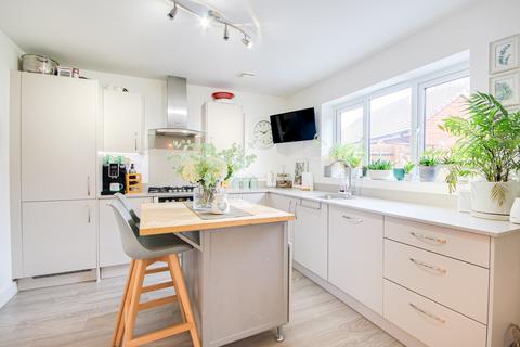 4 bedroom detached house for sale, Punningar Close, Brockworth, Gloucester, GL3