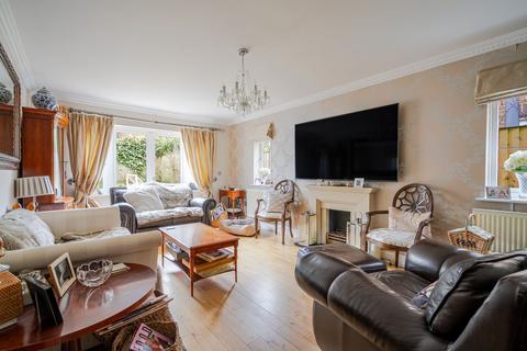 undefined, Steeple Point, Ascot, SL5
