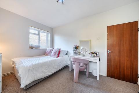 4 bedroom apartment for sale, Smithwood Close, LONDON SW19