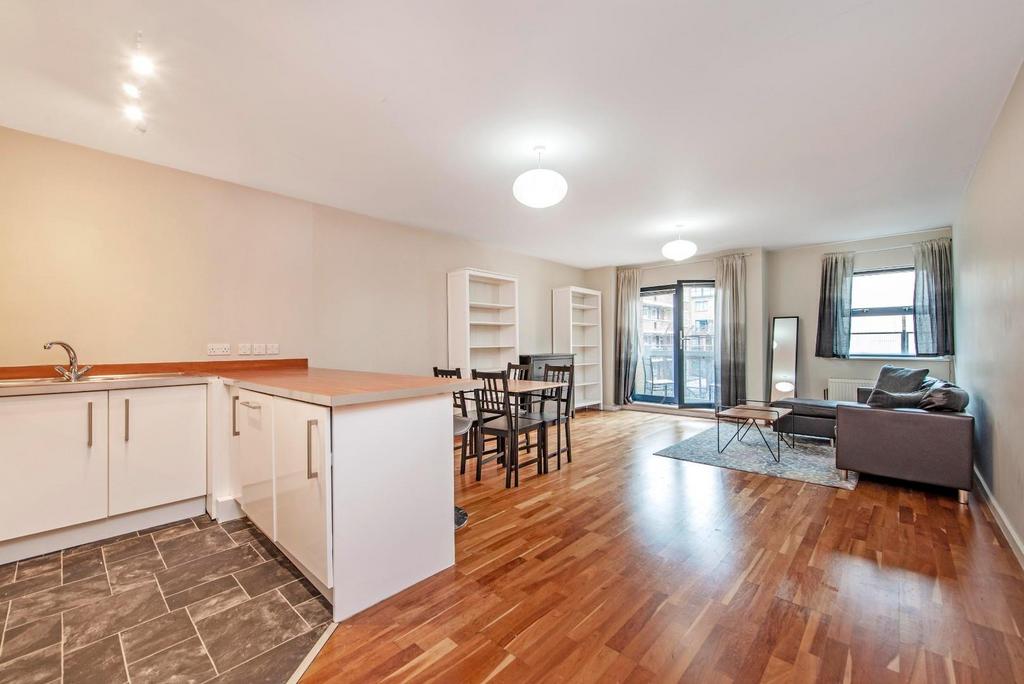 30620 hunters flat 3 10 quaker street 20 lo.jpg