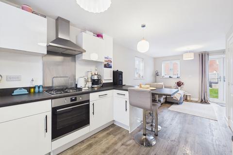 undefined, Pontefract Avenue, Towcester, NN12