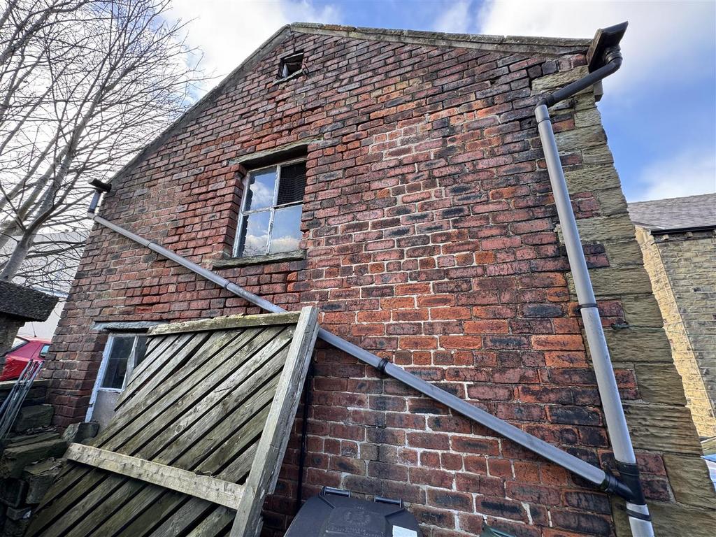 Outbuilding