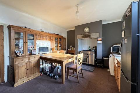undefined, Commercial Road, Skelmanthorpe, Huddersfield HD8 9DA