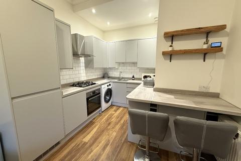 2 bedroom flat to rent, Gorgie Road, Gorgie, Edinburgh, EH11