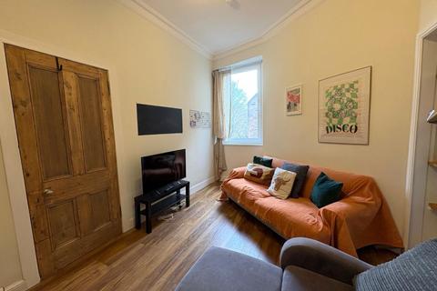 2 bedroom flat to rent, Gorgie Road, Gorgie, Edinburgh, EH11