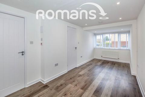 4 bedroom house to rent, Birch Grove, Windsor, SL4