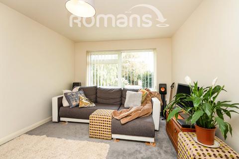 undefined, Sylvia Close, Sylvia Close, Basingstoke, RG21