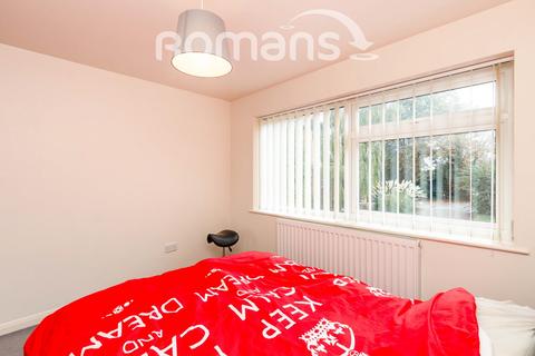 undefined, Sylvia Close, Sylvia Close, Basingstoke, RG21