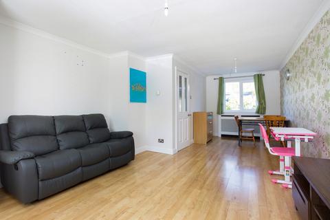 3 bedroom detached house to rent, Cannock Way, Lower Earley, Reading, RG6