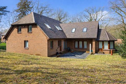 undefined, Oaklands Rise, Welwyn