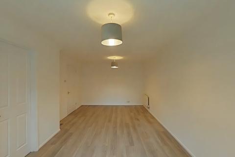 2 bedroom apartment to rent, Waverley Road, EN2, Enfield EN2