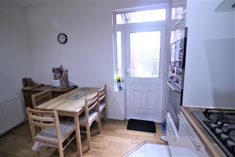 undefined, Welldon Crescent, Harrow HA1