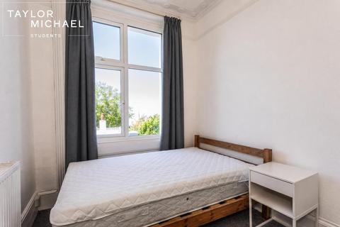 1 bedroom in a house share to rent, Powis Grove, Brighton