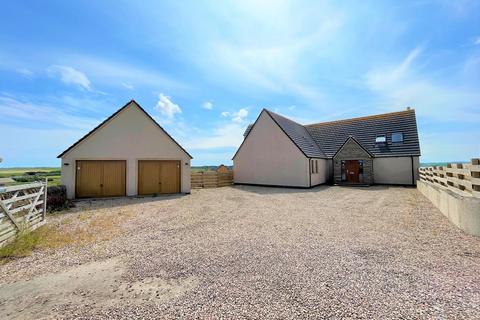 6 bedroom detached house for sale, Dunnet, Thurso, Highland. KW14 8YD