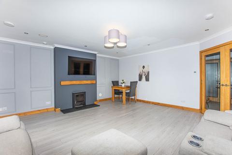 6 bedroom detached house for sale, Dunnet, Thurso, Highland. KW14 8YD
