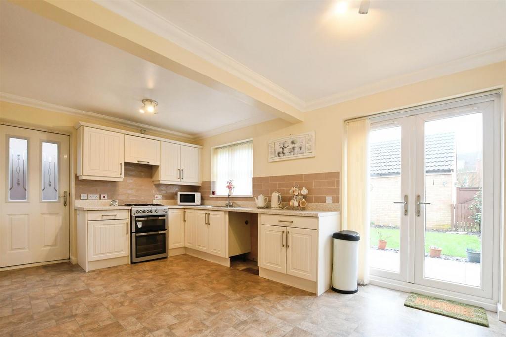 Fitted Kitchen