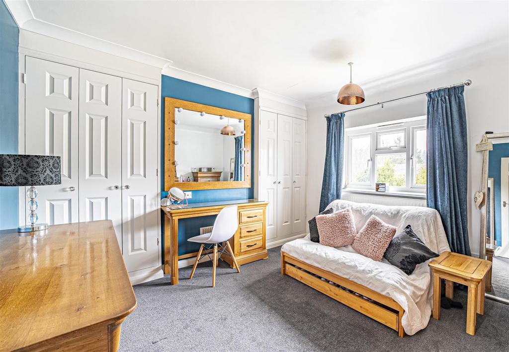 Bedroom/Dressing Room