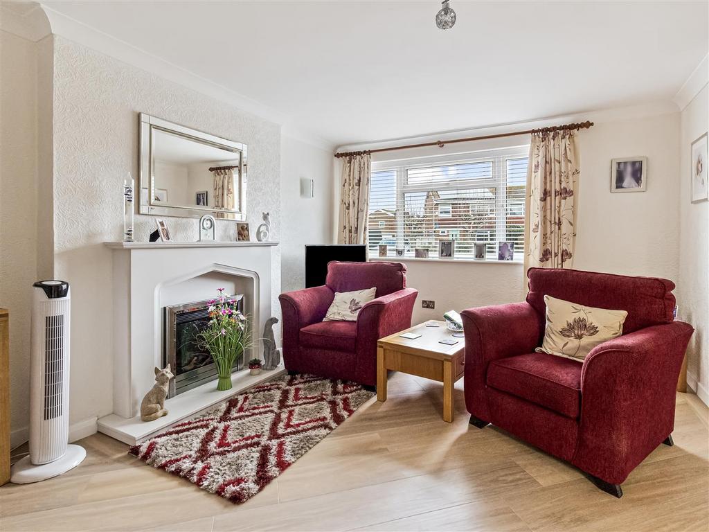 14 Crosby Close-003.JPG