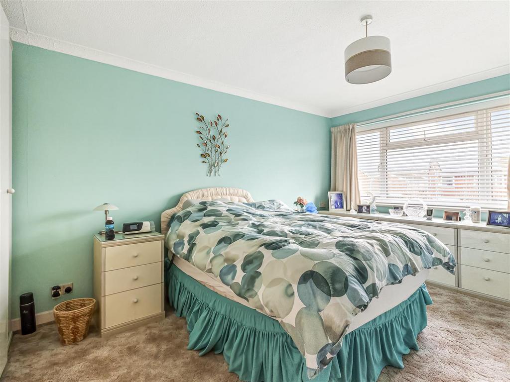 14 Crosby Close-006.JPG