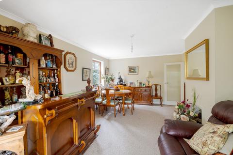 undefined, Village Green Avenue, Biggin Hill, TN16
