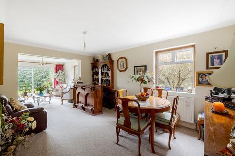 3 bedroom detached bungalow for sale, Village Green Avenue, Biggin Hill, TN16