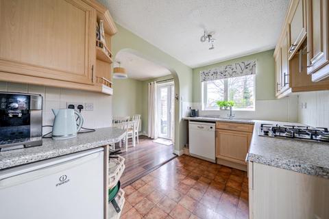 3 bedroom end of terrace house for sale, Buttercup Place,  Thatcham,  RG18,  RG18