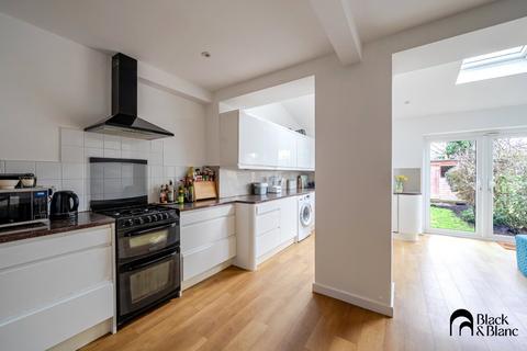 4 bedroom terraced house for sale, Kendall Road, Beckenham, BR3