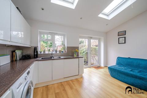 4 bedroom terraced house for sale, Kendall Road, Beckenham, BR3
