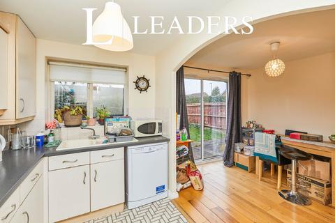 4 bedroom house to rent, Meadow Brook Close, Littleover, Derby, DE23