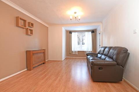 2 bedroom flat to rent, Chaucer Drive, Bermondsey, London, SE1