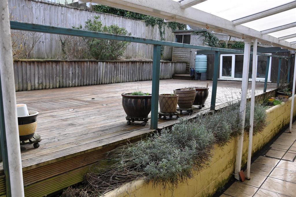 Garden b.JPG
