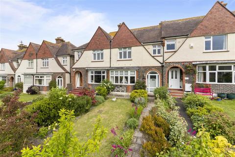 Coopers Hill, Eastbourne BN20