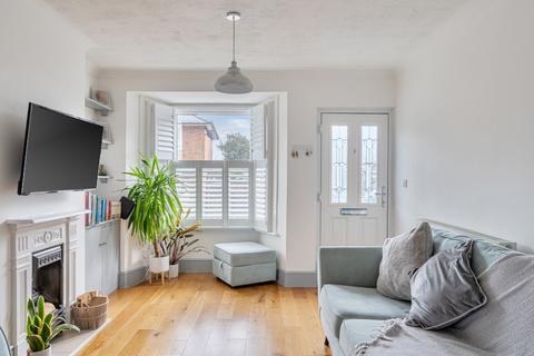 2 bedroom terraced house for sale, Garibaldi Road, Surrey RH1