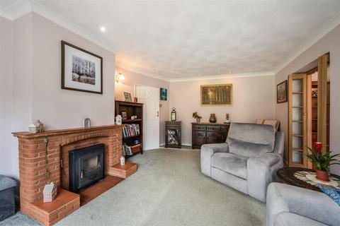 undefined, Lovell Close, Thruxton, Andover