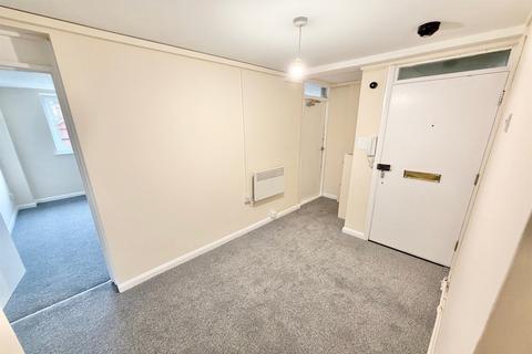 undefined, Littlehampton BN17