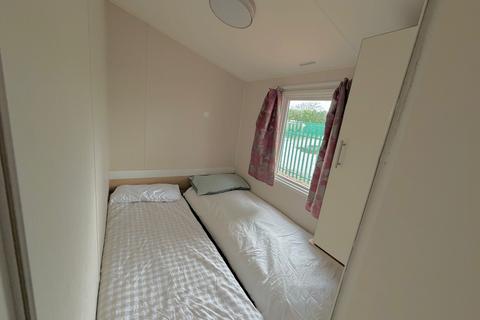 undefined, Beach Road, St. Osyth CO16