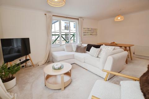 3 bedroom flat to rent, Silvermills, Stockbridge, Edinburgh, EH3