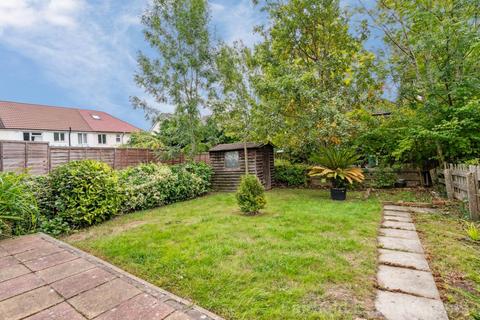 1 bedroom flat for sale, Oxhey Drive, Watford, WD19