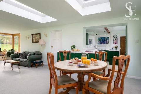 undefined, Over Worton, Chipping Norton, OX7