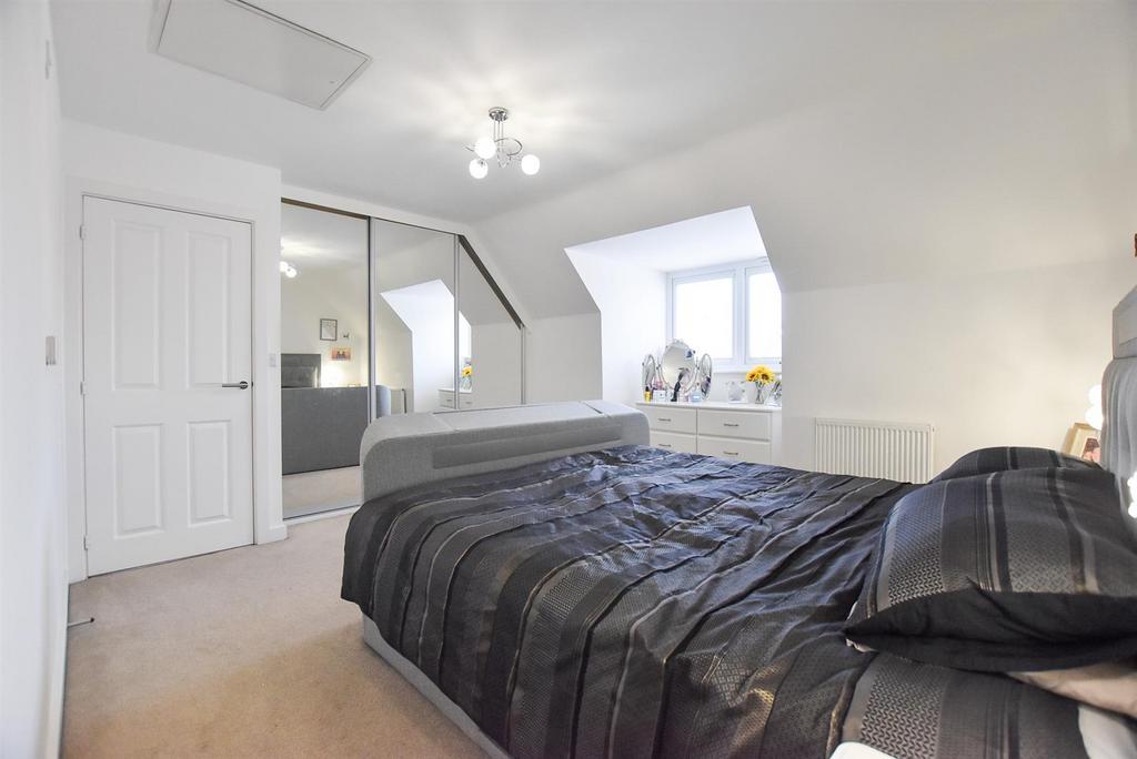 Bedroom 1..jpg