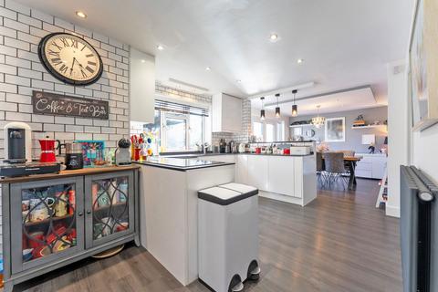 undefined, Chichele Street, Higham Ferrers, Rushden, NN10