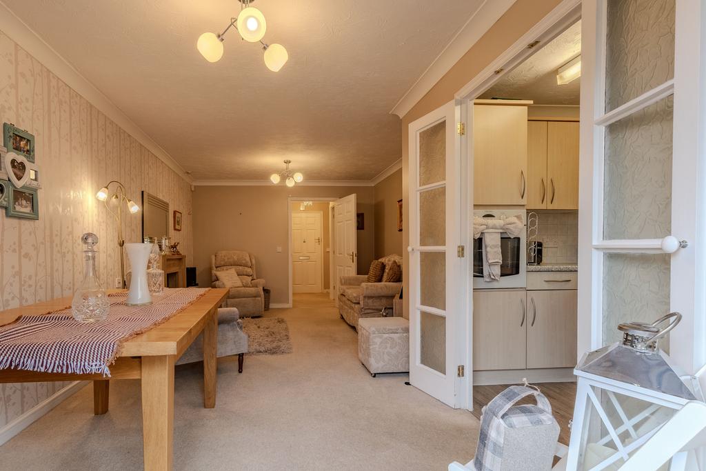 Living Dining Room (2)