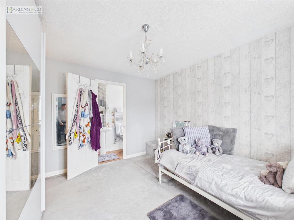 Bedroom 2 and en suite