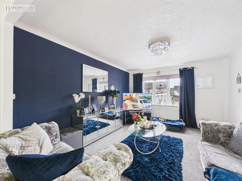 Living room .2