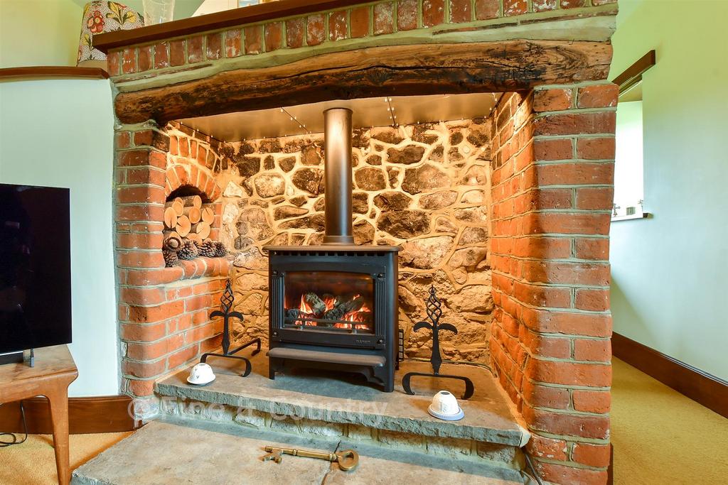Internal Feature