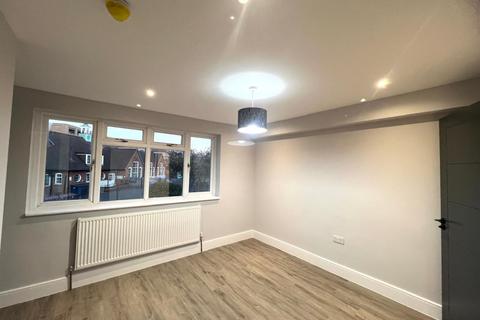 undefined, Hackbridge Road, Wallington SM6