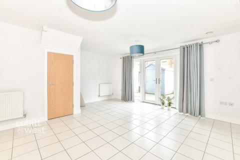 undefined, Longley Road Chichester PO19