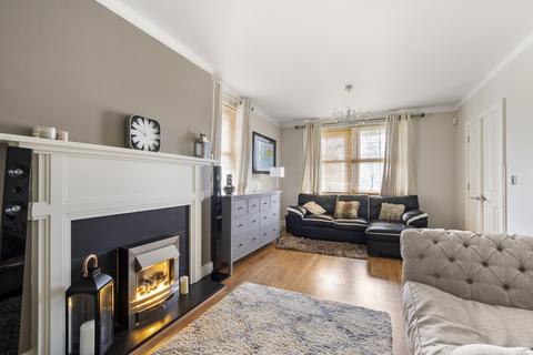 undefined, Lewiston Close, Worcester Park KT4