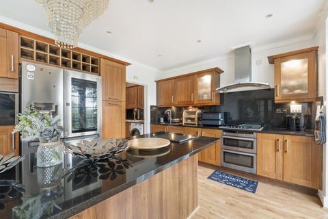 undefined, Lewiston Close, Worcester Park KT4
